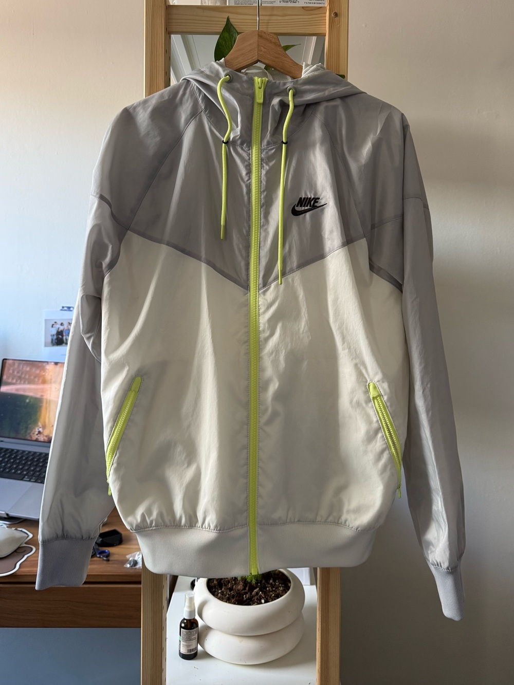 Nike Windrunner